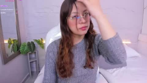Snapshot of lanna_18_ chatting on 05-06-26, 11:48 Lanna online show from 05-06-26, 11:48
