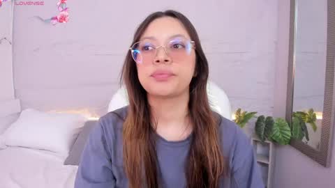 Snapshot of lanna_18_ chatting on 05-09-26, 11:48 Lanna online show from 05-09-26, 11:48