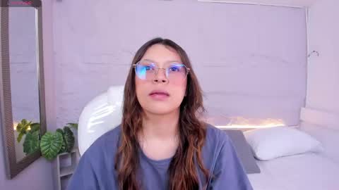 Snapshot of lanna_18_ chatting on 05-16-26, 11:31 Lanna online show from 05-16-26, 11:31