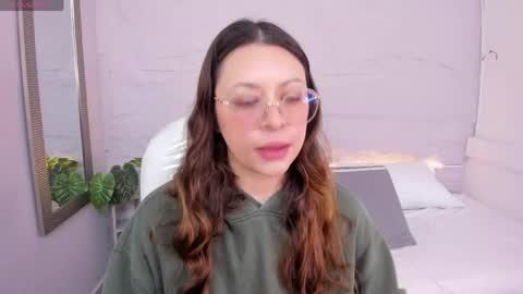 Snapshot of lanna_18_ chatting on 06-06-26, 11:48 Lanna online show from 06-06-26, 11:48