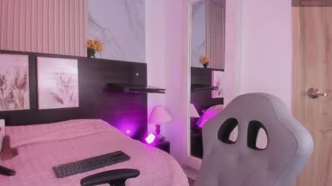 lanna_as online show from 04-07-26, 03:18