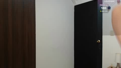 Lanna online show from 09-26-25, 01:26