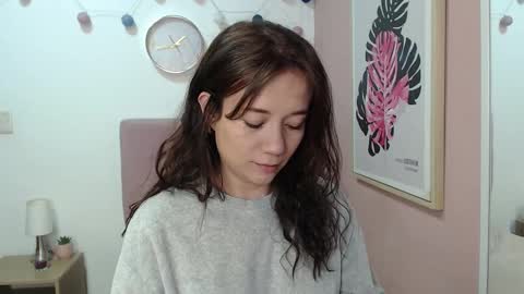 Lanna online show from 12-19-25, 12:56