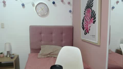 Snapshot of lanna_mills chatting on 04-28-26, 12:54 Lanna online show from 04-28-26, 12:54
