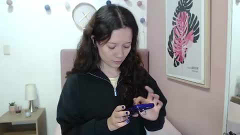 Snapshot of lanna_mills chatting on 06-10-26, 01:21 Lanna online show from 06-10-26, 01:21