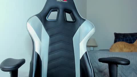 Lanna online show from 02-28-25, 12:32