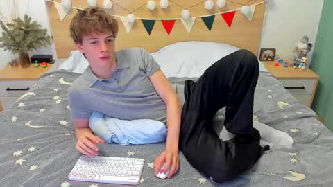 Fandi online show from 02-06-25, 01:21