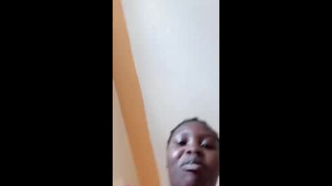 lara online show from 04-08-26, 11:21