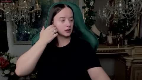 Snapshot of lara_benson_ chatting on 12-02-25, 11:15 lara_benson_ online show from 12-02-25, 11:15