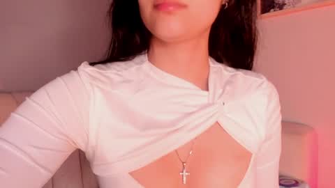 Lara Madisson online show from 05-09-26, 05:45