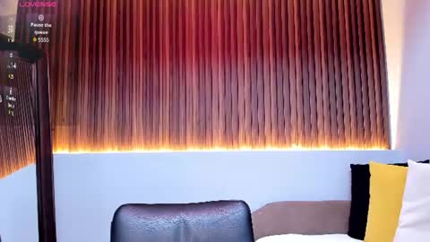      700  200   online show from 07-02-26, 08:15