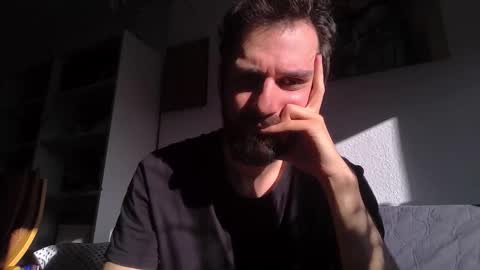 Snapshot of laraaan chatting on 11-16-25, 12:11 laraaan online show from 11-16-25, 12:11