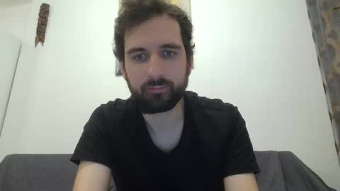 Snapshot of laraaan chatting on 12-02-25, 08:37 laraaan online show from 12-02-25, 08:37