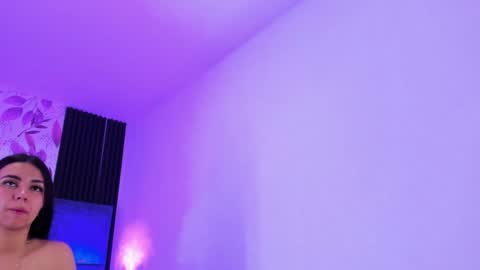 Lara online show from 01-25-25, 07:38