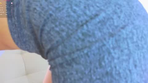 Snapshot of laralane_ chatting on 02-09-25, 06:26 Lara online show from 02-09-25, 06:26