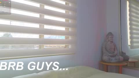 Snapshot of laralane_ chatting on 02-26-25, 03:19 Lara online show from 02-26-25, 03:19