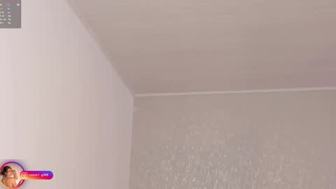 Snapshot of laralane_ chatting on 11-19-25, 01:55 Lara online show from 11-19-25, 01:55