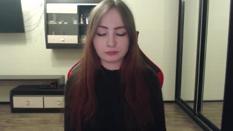 Snapshot of laralianna chatting on 02-20-25, 05:29 Laralianna online show from 02-20-25, 05:29