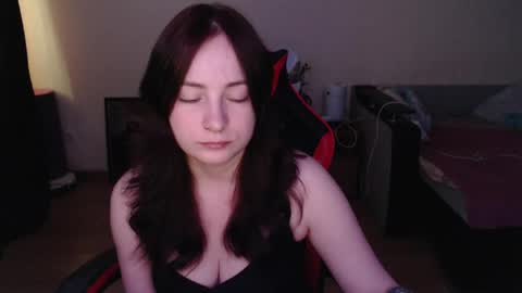 Laralianna online show from 05-21-26, 05:53