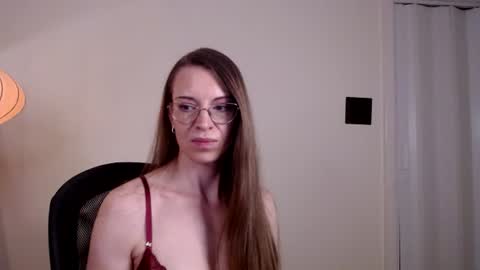 Snapshot of larawintersxxx chatting on 07-13-26, 09:06 larawintersxxx online show from 07-13-26, 09:06