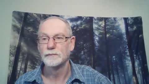Snapshot of larbie chatting on 01-16-25, 10:23 Larbie online show from 01-16-25, 10:23