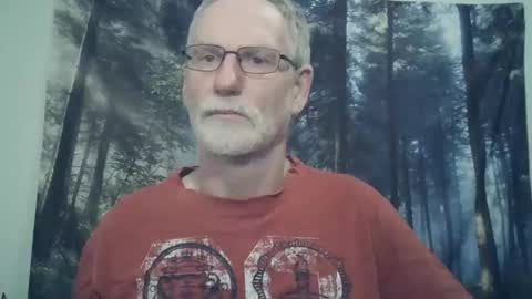 Snapshot of larbie chatting on 02-08-25, 04:47 Larbie online show from 02-08-25, 04:47