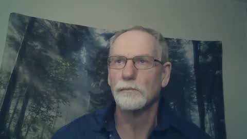 Snapshot of larbie chatting on 02-15-25, 05:51 Larbie online show from 02-15-25, 05:51