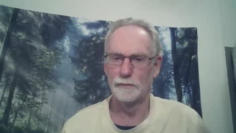 Snapshot of larbie chatting on 03-07-25, 10:02 Larbie online show from 03-07-25, 10:02