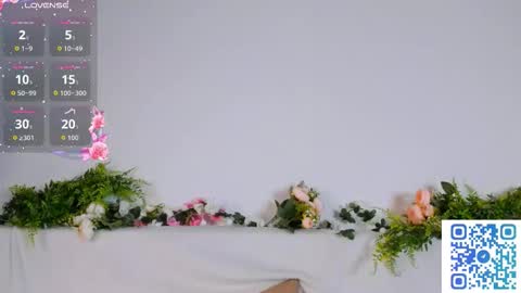 Snapshot of large_ocean chatting on 10-09-25, 06:17 Rose online show from 10-09-25, 06:17