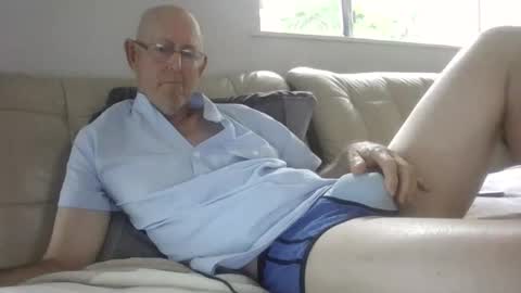 largerthan-   say hi on entry online show from 01-12-26, 02:06