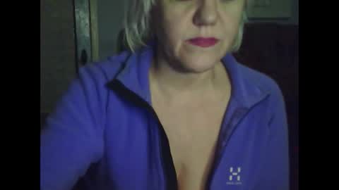 Snapshot of larisaq4ugo24 chatting on 02-20-25, 06:57 larisaq4ugo24 online show from 02-20-25, 06:57