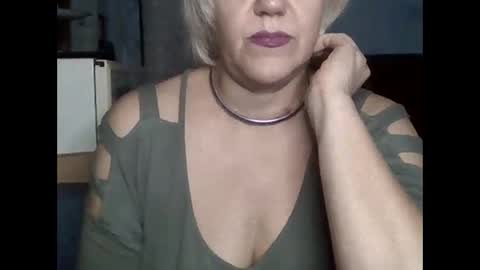 larisaq4ugo24 online show from 12-14-25, 12:43