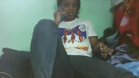 larissa645771 online show from 12-01-25, 07:46