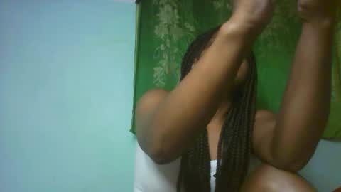 larissa645771 online show from 01-13-26, 06:13