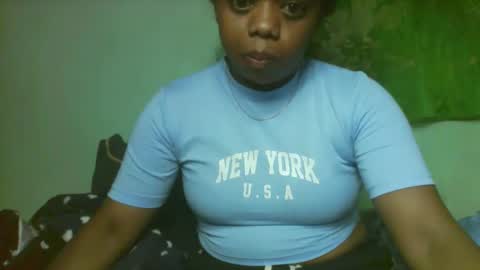 larissa645771 online show from 03-25-26, 06:58