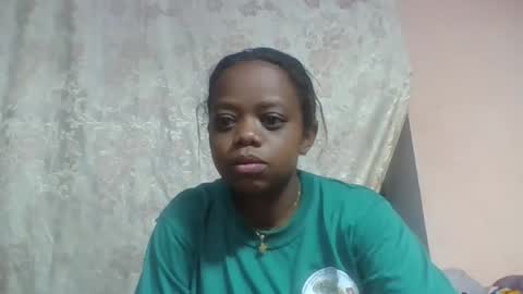 Snapshot of larissa645771 chatting on 05-03-26, 07:36 larissa645771 online show from 05-03-26, 07:36