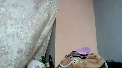 Snapshot of larissa645771 chatting on 05-13-26, 08:55 larissa645771 online show from 05-13-26, 08:55