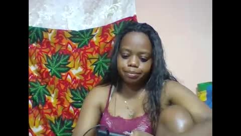 Snapshot of larissa645771 chatting on 05-26-26, 06:15 larissa645771 online show from 05-26-26, 06:15