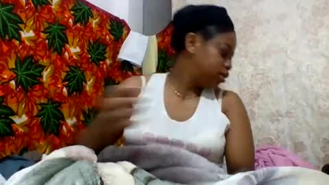 Snapshot of larissa645771 chatting on 06-14-26, 02:24 larissa645771 online show from 06-14-26, 02:24
