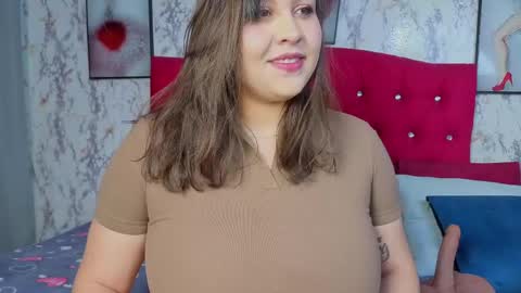 Snapshot of larissa_antonella chatting on 05-24-26, 04:06 larissa_antonella online show from 05-24-26, 04:06