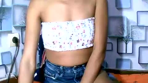 Snapshot of larra27 chatting on 10-02-25, 08:27 Malala online show from 10-02-25, 08:27