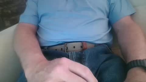 Snapshot of larryj007 chatting on 05-12-26, 02:58 larryj007 online show from 05-12-26, 02:58