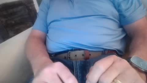 larryj007 online show from 06-15-26, 04:09
