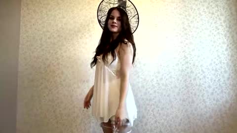 Snapshot of lashawnagersbach chatting on 05-28-26, 03:20 Tiffany online show from 05-28-26, 03:20