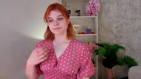 Im Lina nice to meet you here 3 online show from 06-05-26, 03:46