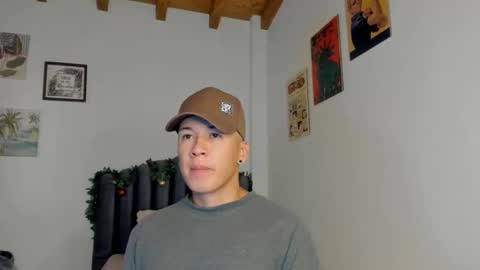 Snapshot of lass_nazar chatting on 11-18-25, 02:06 lass_nazar online show from 11-18-25, 02:06