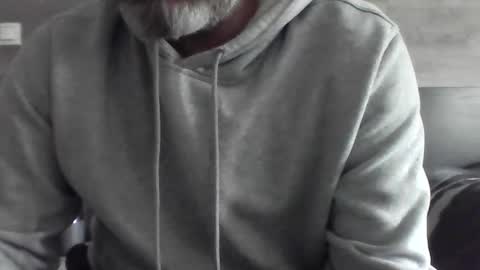 Snapshot of latetedanslesetoiles chatting on 02-24-26, 10:57 latetedanslesetoiles online show from 02-24-26, 10:57