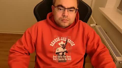 latexboy893 online show from 05-10-26, 10:59