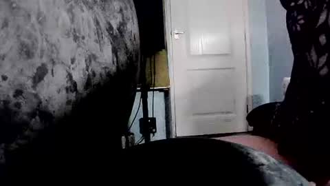 latexchris77 online show from 02-18-26, 09:27