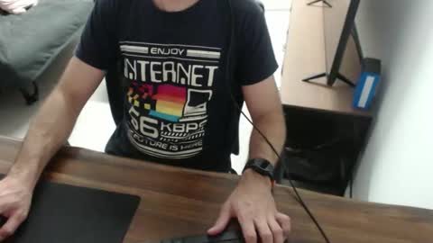 latexdave84 online show from 12-15-25, 08:40